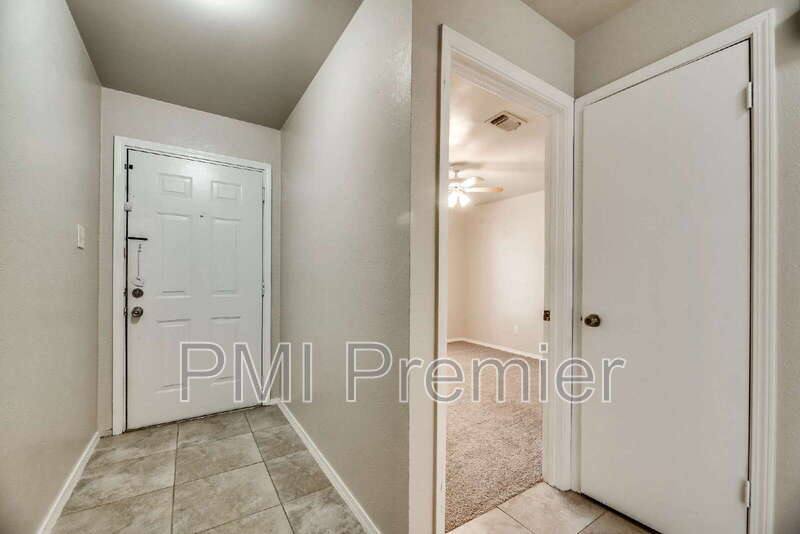 House for rent at 8113 Starnes Rd, North Richland Hills, TX 76182