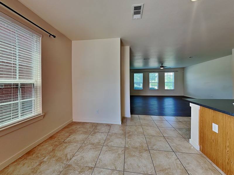 Apartment for rent at 821 Jamie Dr, Grand Prairie, TX 75052