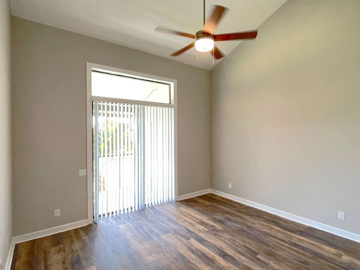 House for rent at 415 Laurel Cove Way, Winter Haven, FL 33884