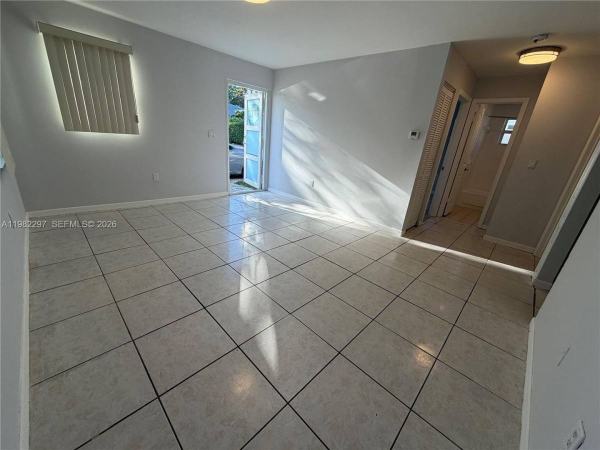 House for rent at 6895 Loch Ness Dr N, Hialeah, FL 33014