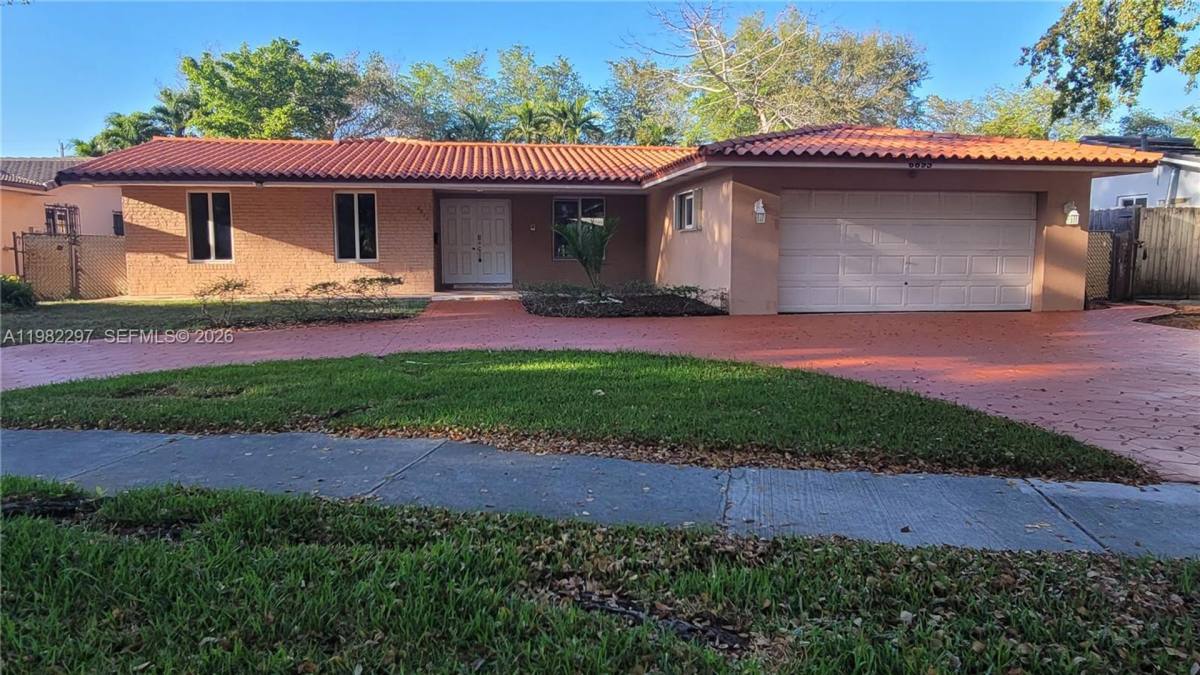 House for rent at 6895 Loch Ness Dr N, Hialeah, FL 33014