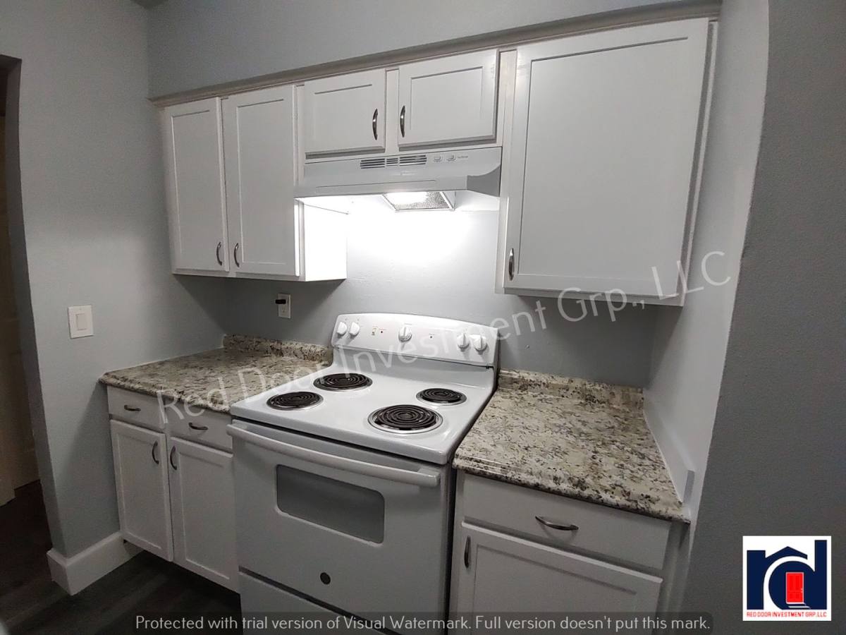 Condo for rent at 706 W Dixie Ave, Leesburg, FL 34748