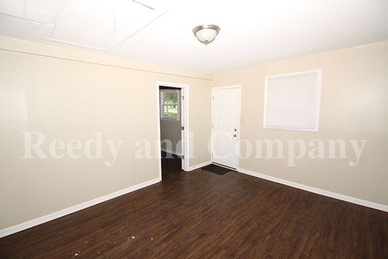House for rent at 961 Carrolton Rd, Memphis, TN 38127