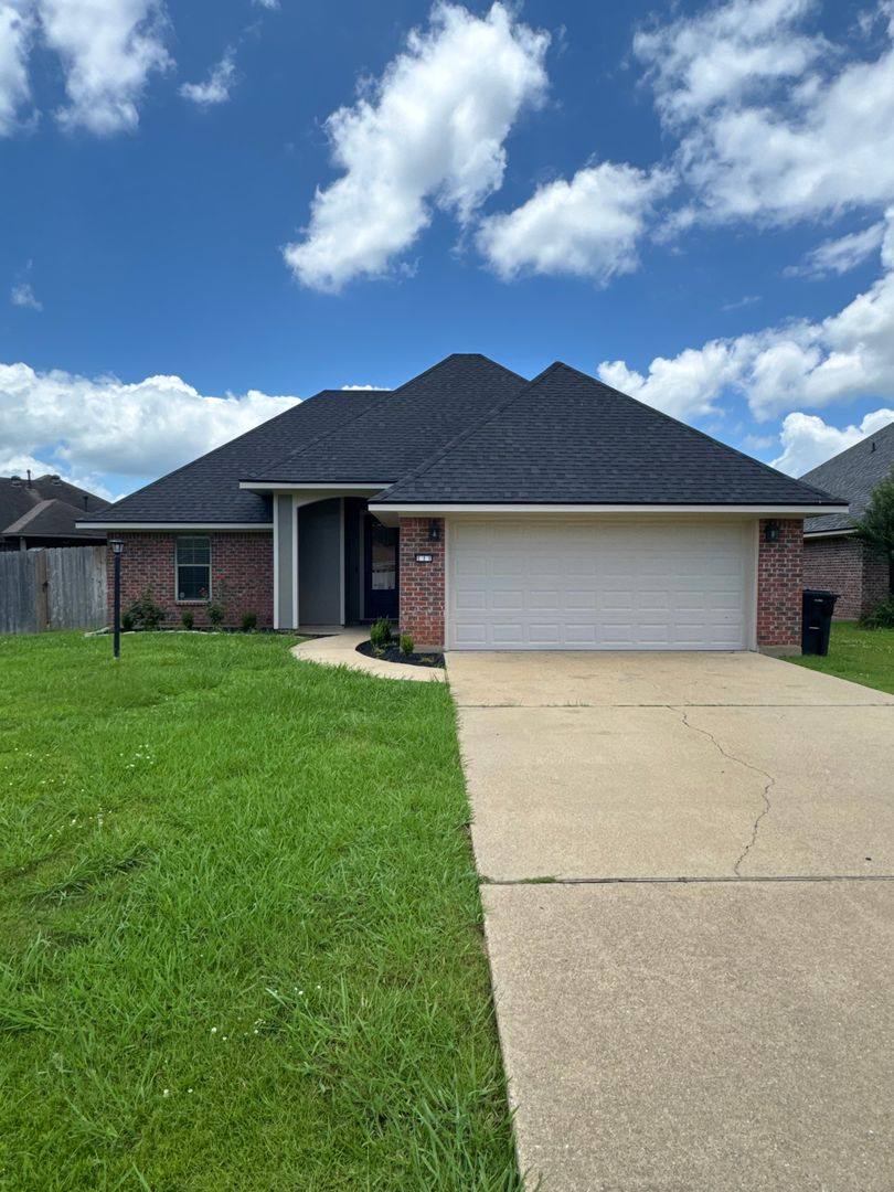 House for rent at 111 Fitzwilliam St, Haughton, LA 71037