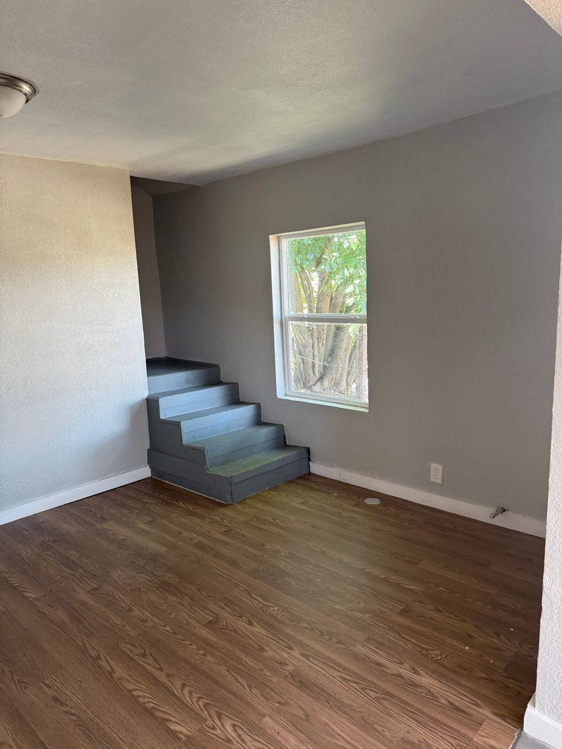 Apartment for rent at 6602 Ave R, Houston, TX 77011