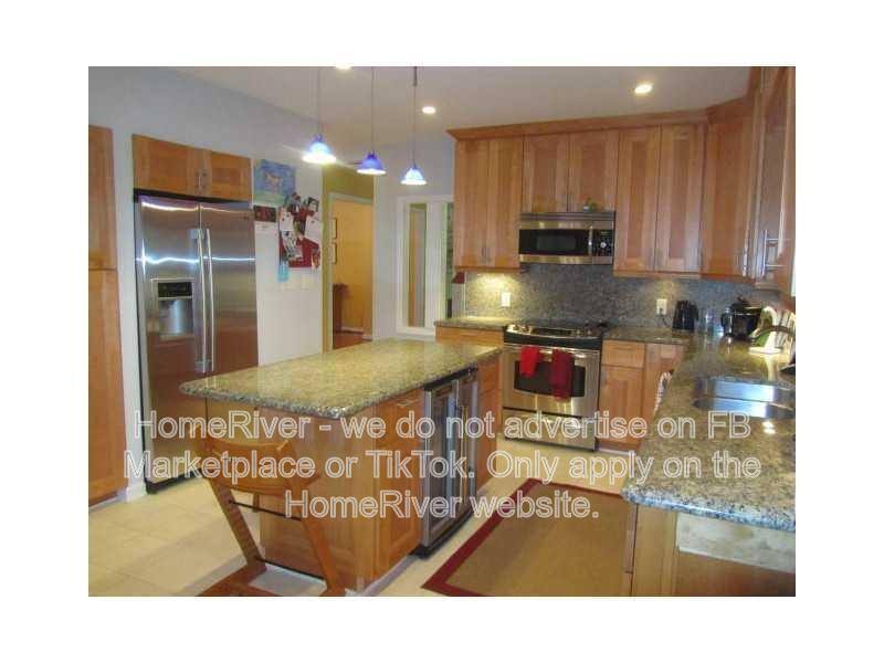 House for rent at 9160 Martin Rd, Roswell, GA 30076
