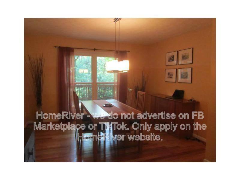 House for rent at 9160 Martin Rd, Roswell, GA 30076