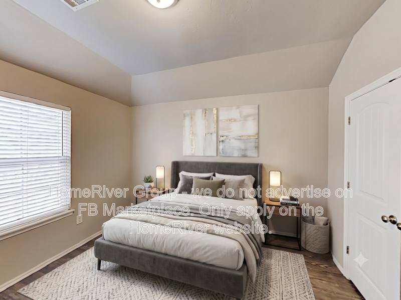 Apartment for rent at 11208 Coachmans Rd, Yukon, OK 73099