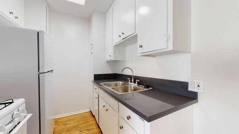 Apartment for rent at 3624 Midvale Ave #7, Los Angeles, CA 90034