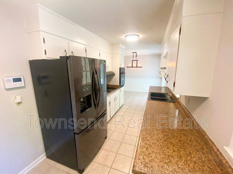 House for rent at 1905 McPherson Ave, Fayetteville, NC 28303