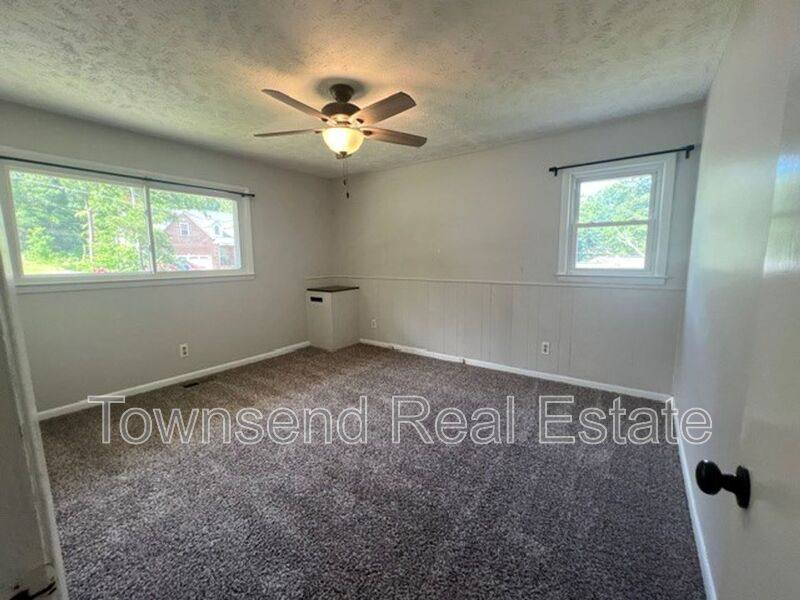 House for rent at 1905 McPherson Ave, Fayetteville, NC 28303