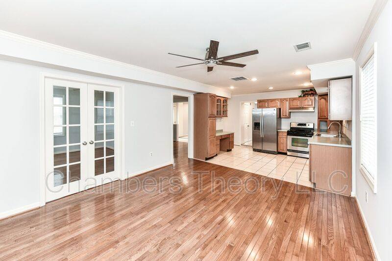 House for rent at 1128 N Kentucky St, Arlington, VA 22205