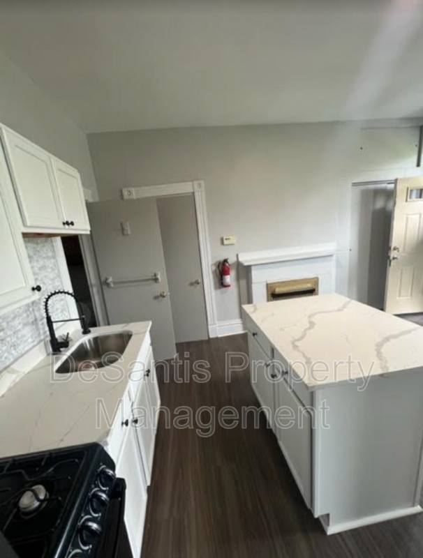 Apartment for rent at 5730 Holden St #2F, Pittsburgh, PA 15232