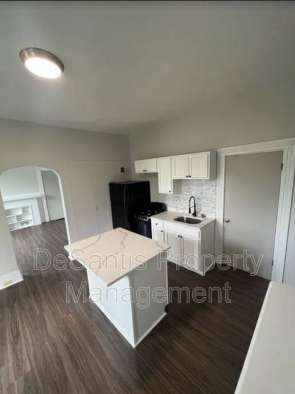 Apartment for rent at 5730 Holden St #2F, Pittsburgh, PA 15232