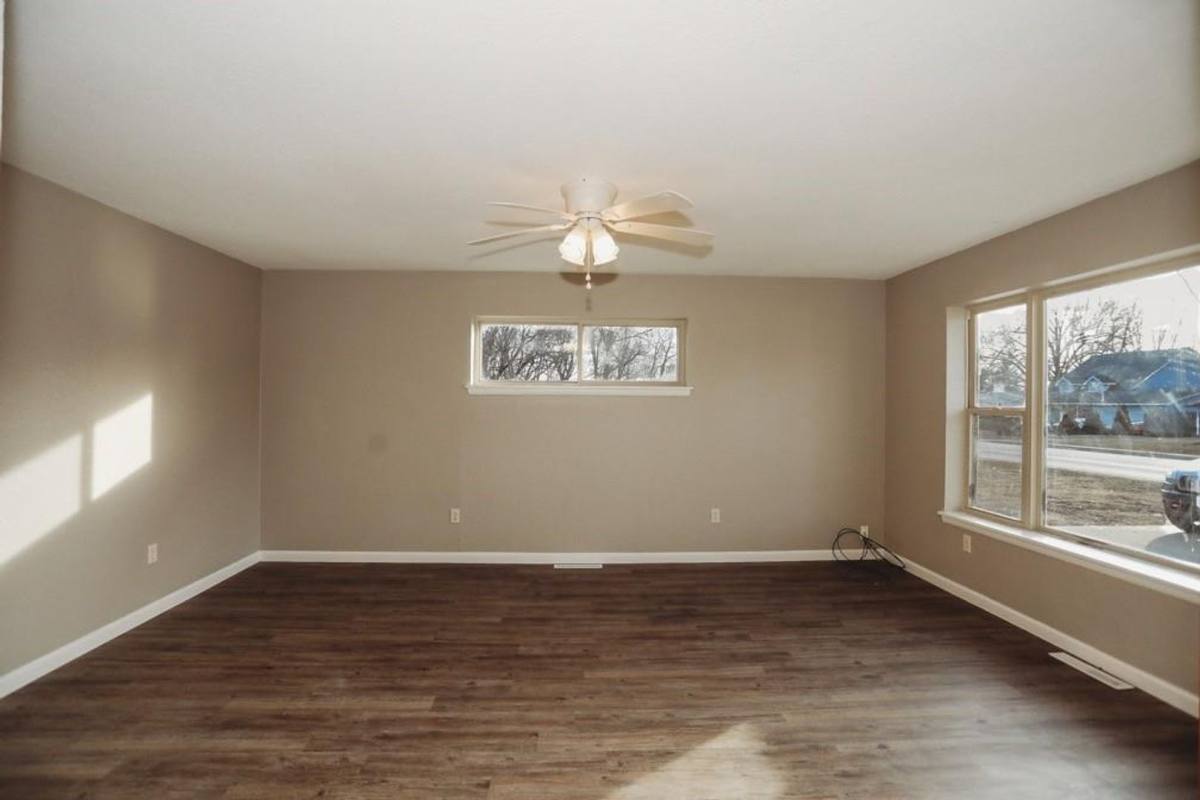 House for rent at 494 N Main St, Decatur, AR 72722