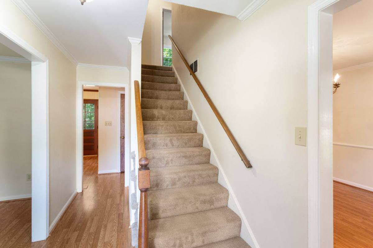 House for rent at 106 Rowe Dr, Poquoson, VA 23662