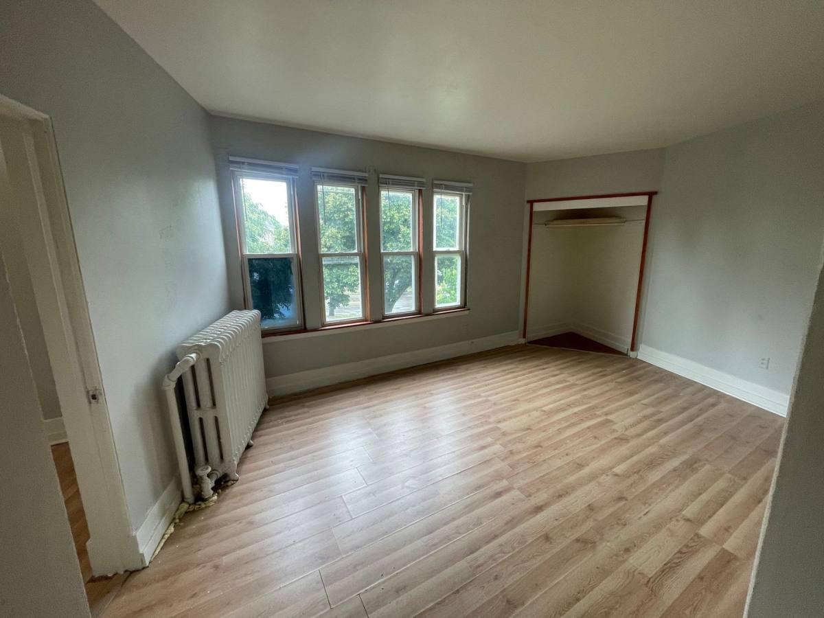 Apartment for rent at 2262-2264 S Chase Ave, Milwaukee, WI 53207
