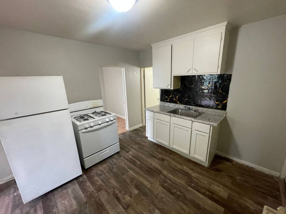 Apartment for rent at 2262-2264 S Chase Ave, Milwaukee, WI 53207