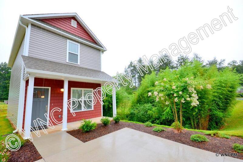 House for rent at 3 Mill Creek Loop, Asheville, NC 28806