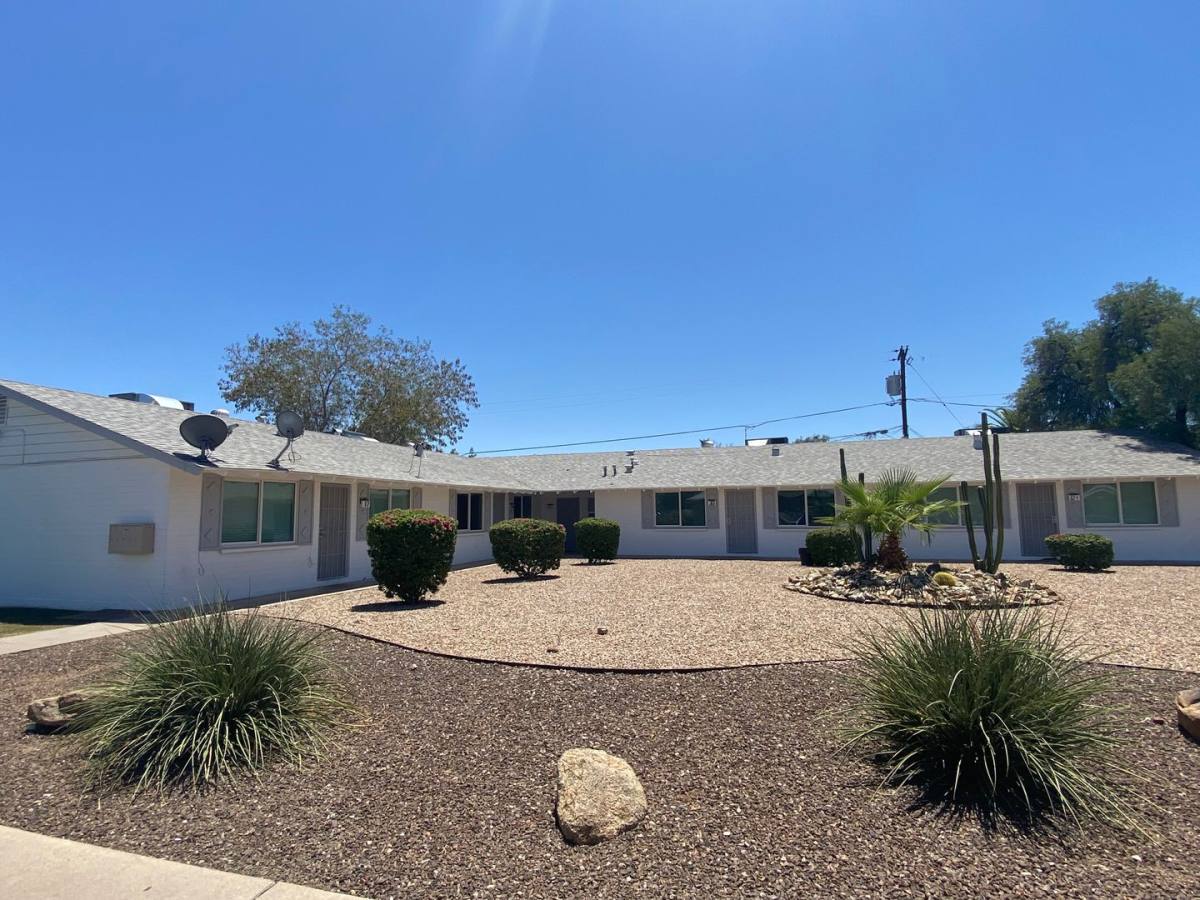 Apartment for rent at 5927, 5939, 5947 W, Rose Lane, Glendale, AZ 85301