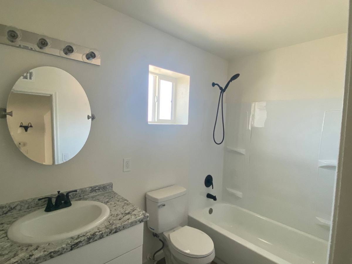 Apartment for rent at 5927, 5939, 5947 W, Rose Lane, Glendale, AZ 85301