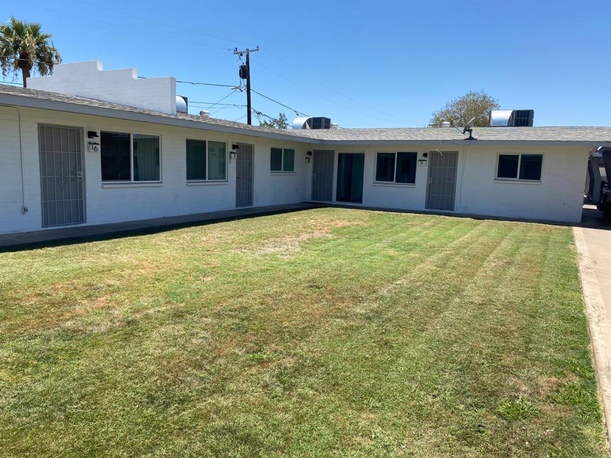 Apartment for rent at 5927, 5939, 5947 W, Rose Lane, Glendale, AZ 85301