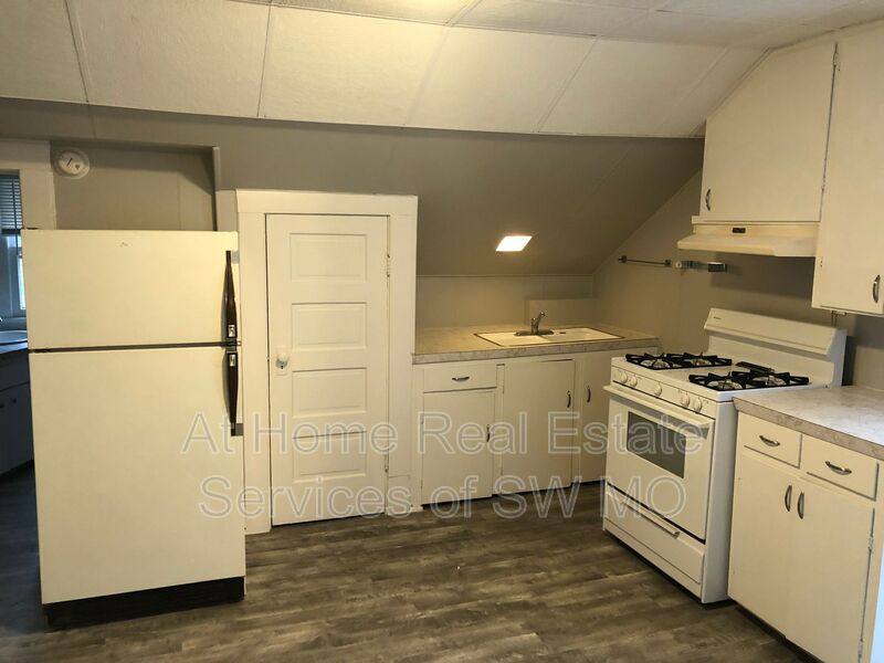 Apartment for rent at 649 S Main #3, Springfield, MO 65806