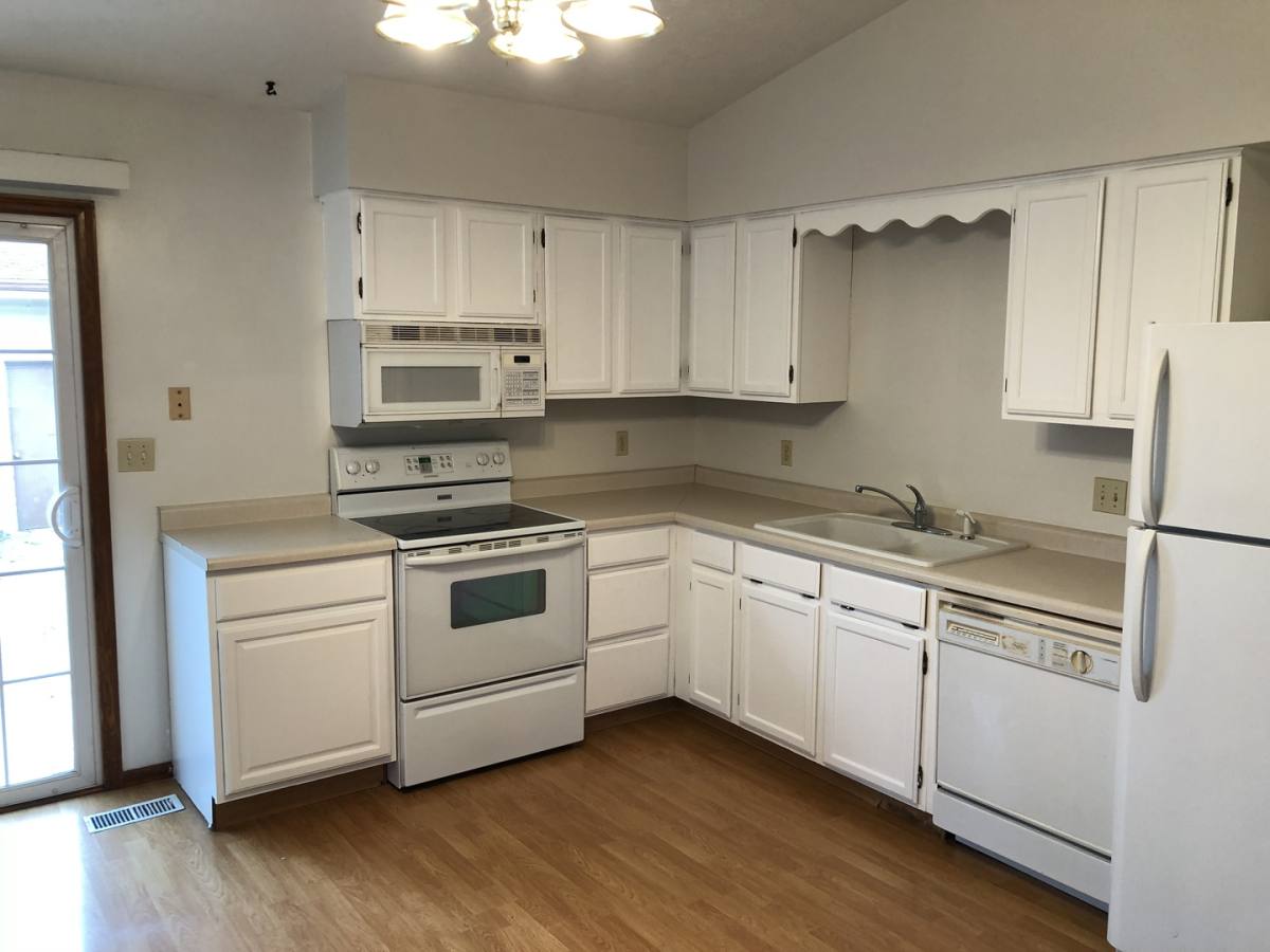 House for rent at 2321 W Sumner, Lincoln, NE 68522