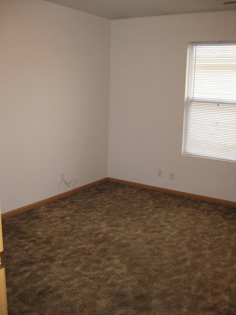 Apartment for rent at 556-558 Lamont, Lincoln, NE 68521