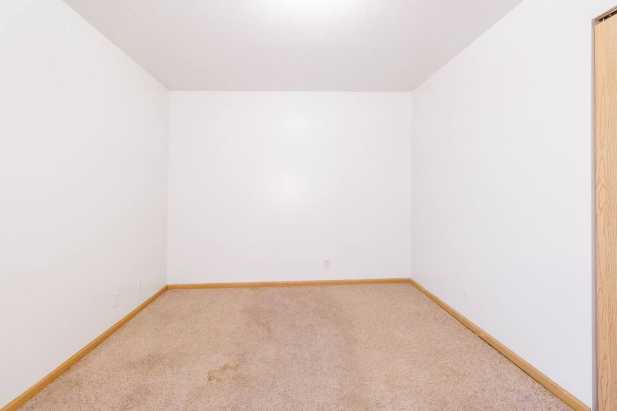 Apartment for rent at 600-602 Lamont, Lincoln, NE 68521