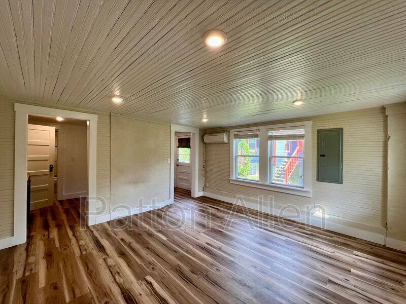 Apartment for rent at 20 Rector St #20A, Asheville, NC 28801