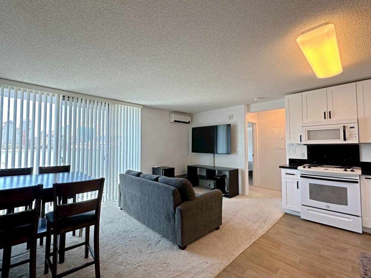Condo for rent at 801 S St, Honolulu, HI 96813