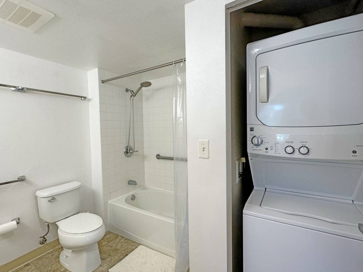 Condo for rent at 801 S St, Honolulu, HI 96813