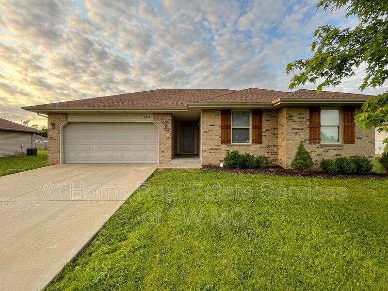 5543 W David, Springfield, MO 65802 - House for Rent