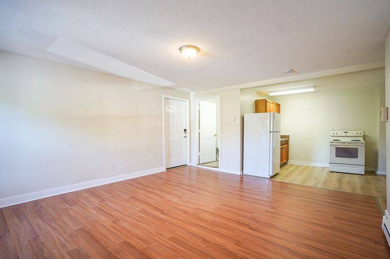 House for rent at 43 Oak St, Indian Orchard, MA 01151