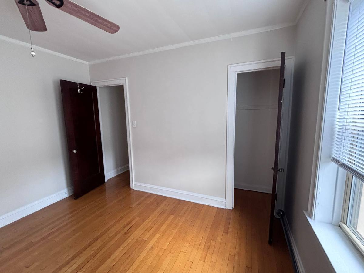 Apartment for rent at 7443-49 N Claremont, Chicago, IL 60645