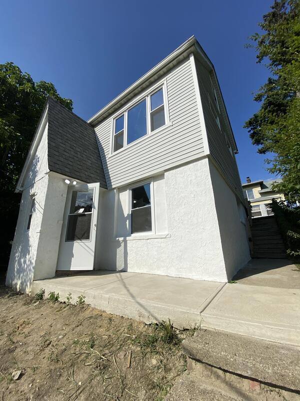 House for rent at 18531 Glenfield Rd, Cleveland, OH 44119
