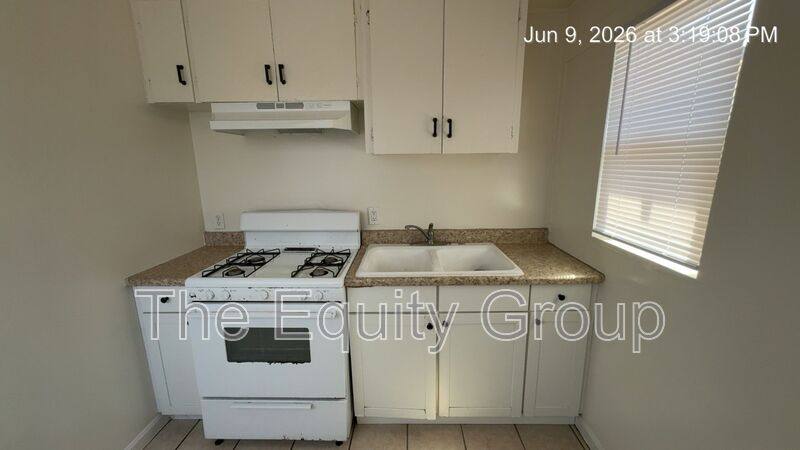Apartment for rent at 1205 N Willis St #D, Visalia, CA 93291
