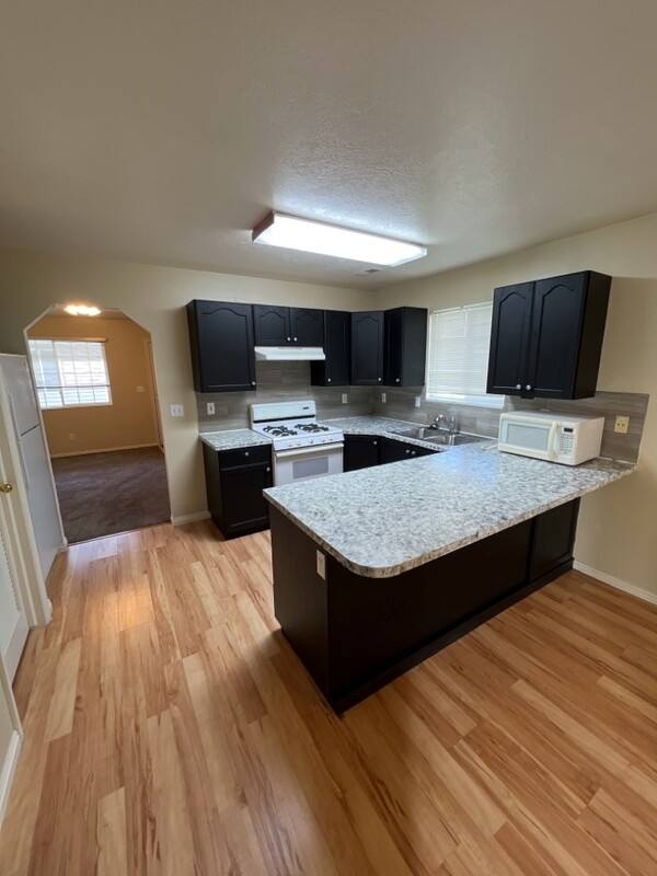 Townhouse for rent at 192 W 1250 S, Logan, UT 84321