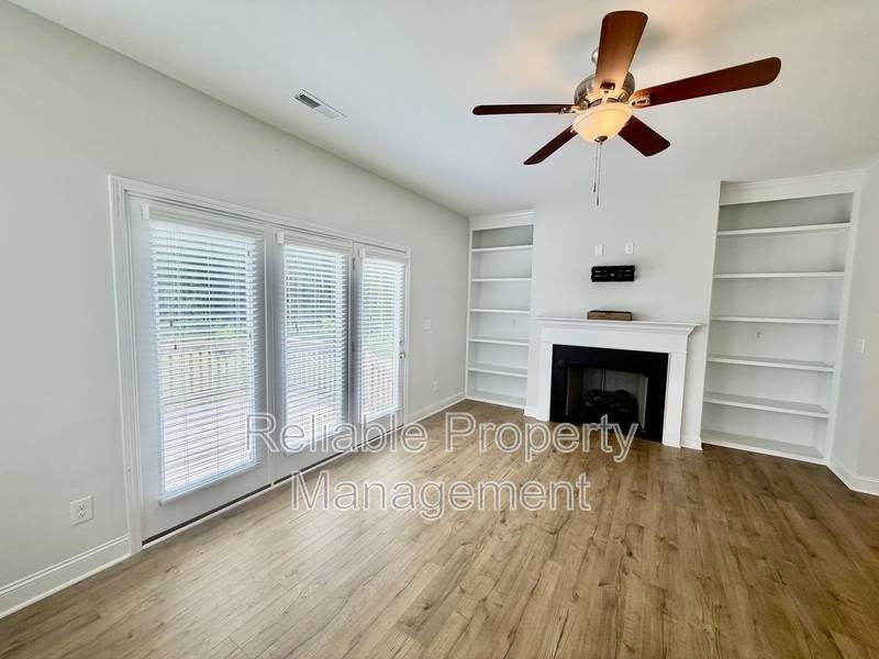 House for rent at 237 Brisbane Dr, Zebulon, NC 27597