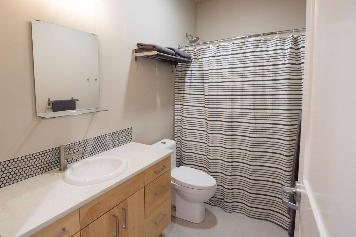Apartment for rent at 4780 SE Milwaukie Ave, Portland, OR 97202