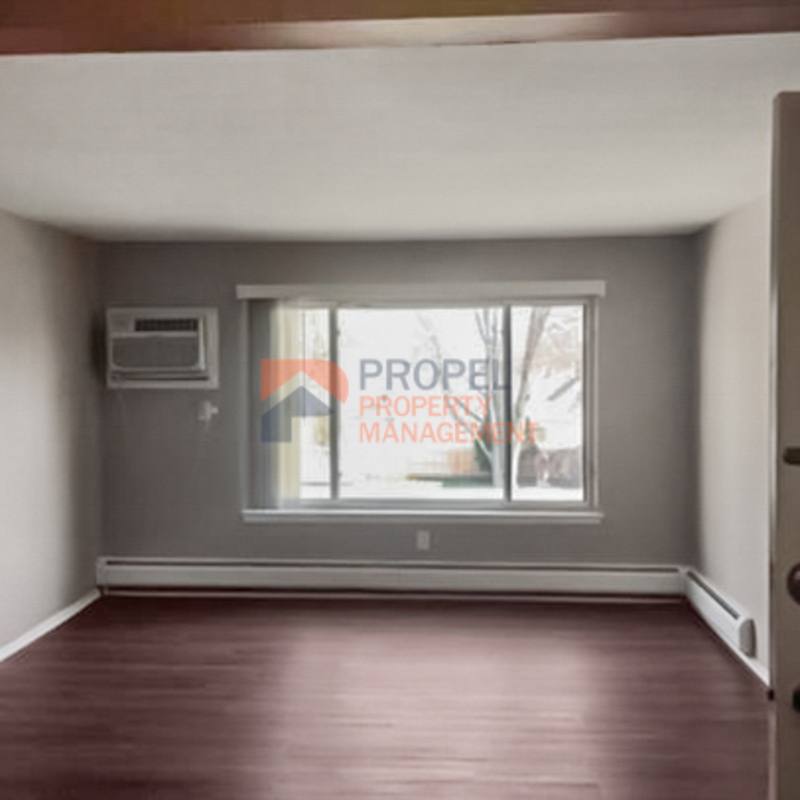 Apartment for rent at 10050 W Nine Mile Rd #18, Oak Park, MI 48237