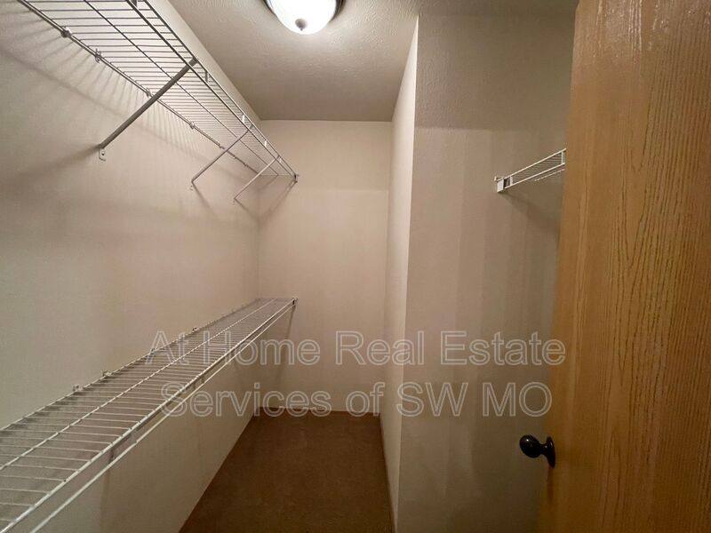Apartment for rent at 3928 S Jonathan Ave, Springfield, MO 65807
