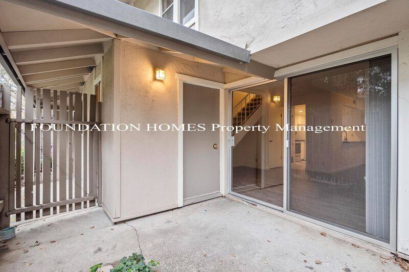 Townhouse for rent at 67 Roundtree Blvd, San Rafael, CA 94903