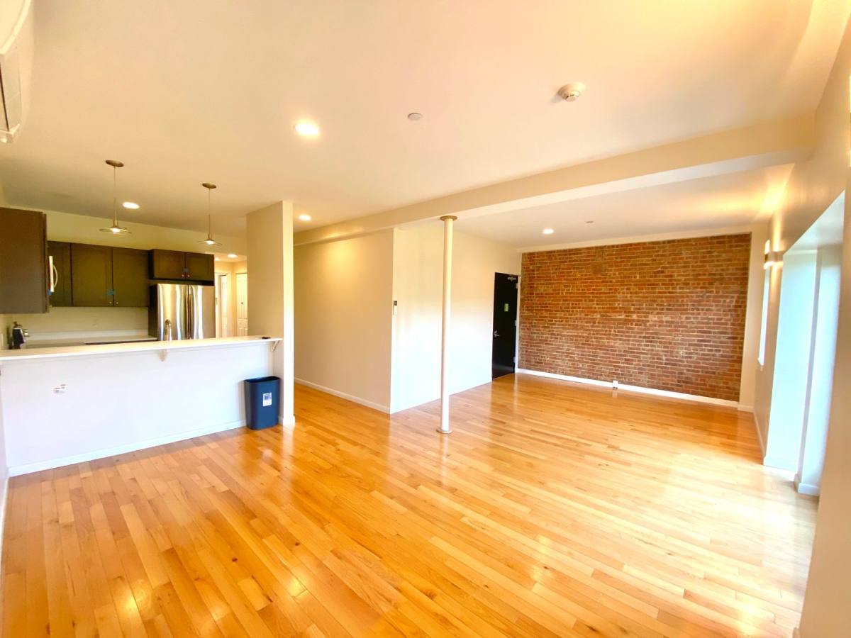Apartment for rent at 111 Abeel St, Kingston, NY 12401