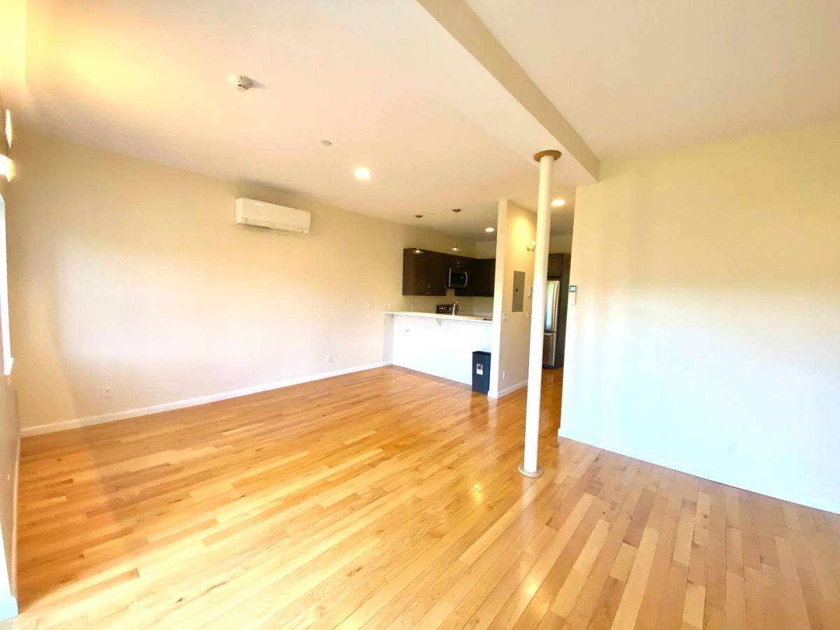 Apartment for rent at 111 Abeel St, Kingston, NY 12401