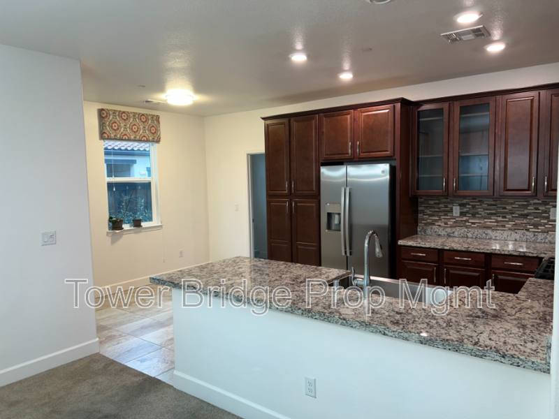 House for rent at 6436 Brando Loop, Fair Oaks, CA 95628