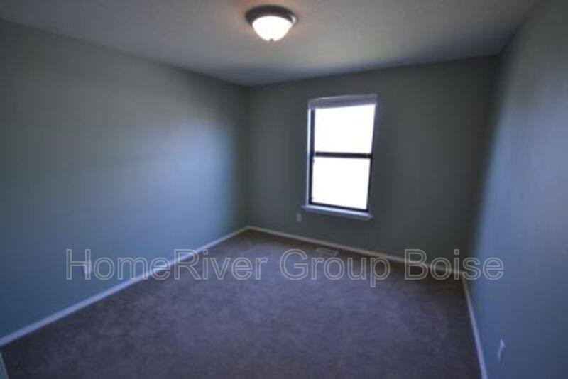 House for rent at 11703 Ginger Creek Dr, Boise, ID 83713
