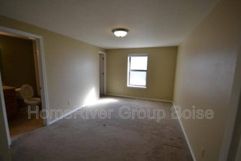 House for rent at 11703 Ginger Creek Dr, Boise, ID 83713