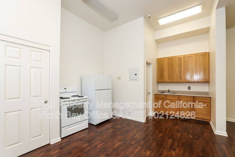 Apartment for rent at 154 Railroad Ave #F, Cloverdale, CA 95425